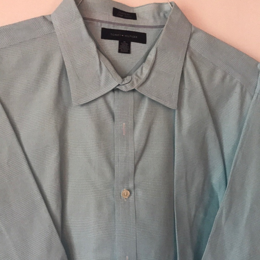 Men’s Button Down - Picture 2 of 2